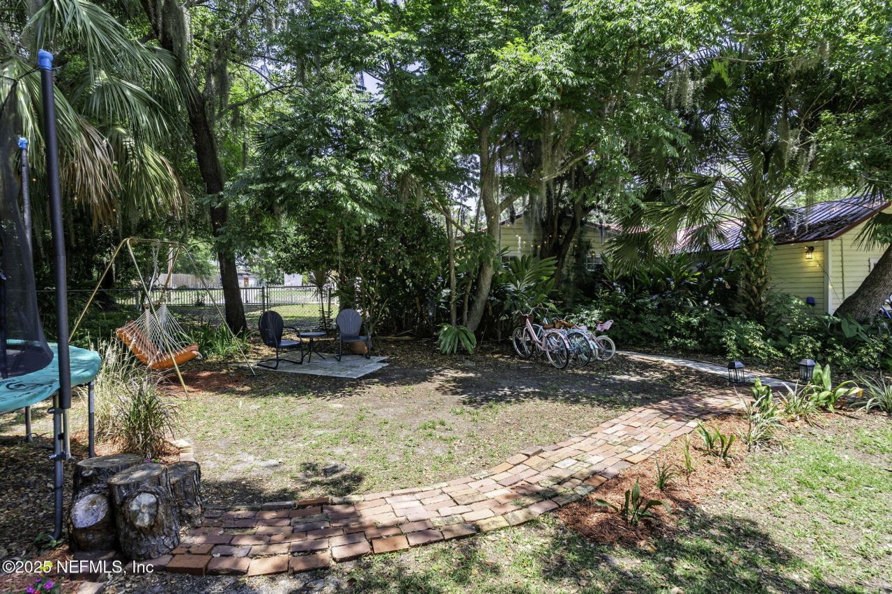 561 SE Lakeview Drive, Keystone Heights, FL 32656 Photo