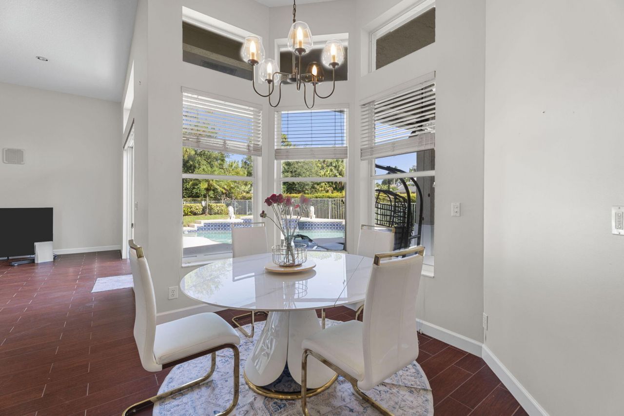 2554 SW Mayacoo Way, Palm City, FL 34990 Photo