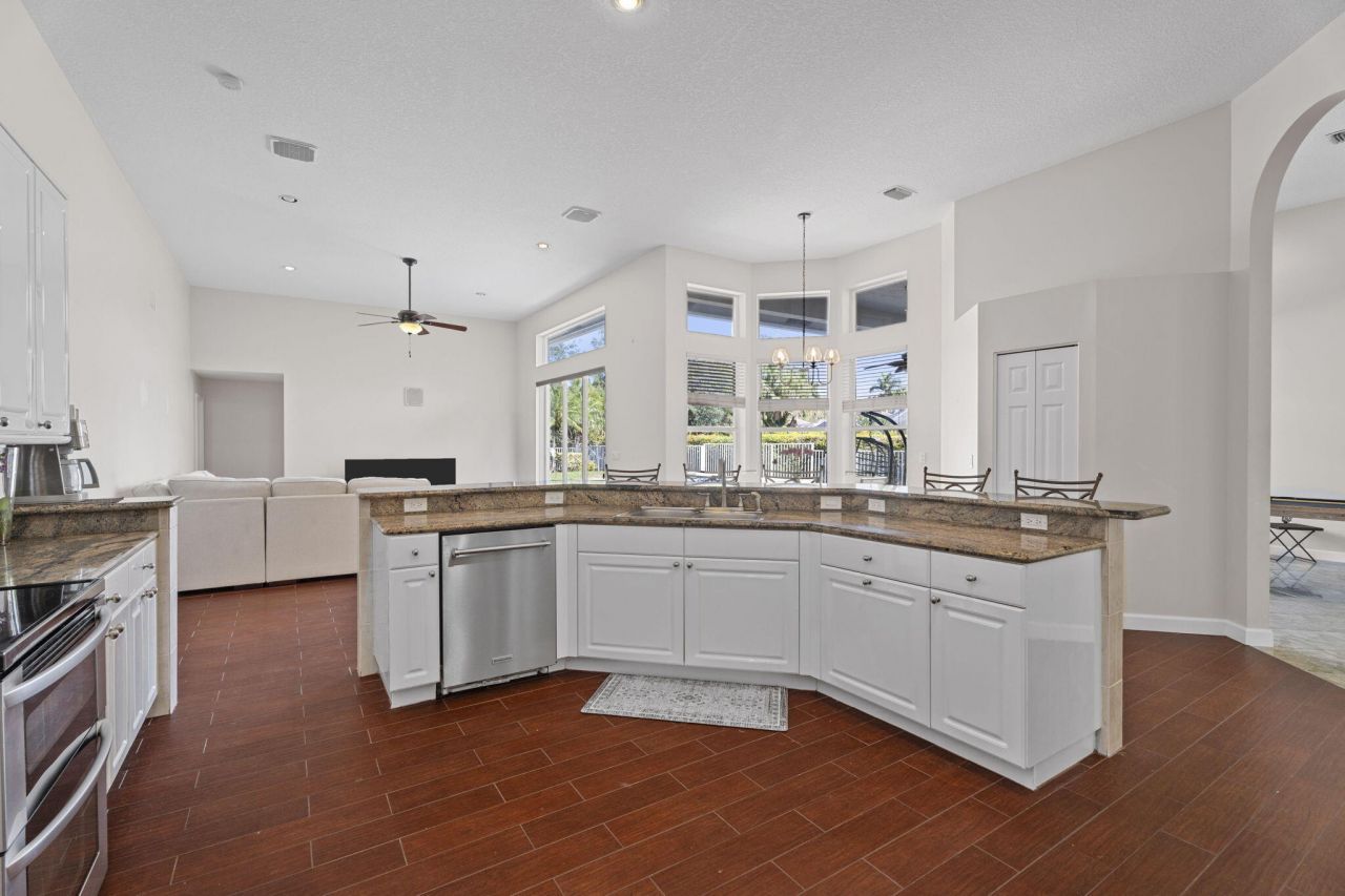 2554 SW Mayacoo Way, Palm City, FL 34990 Photo