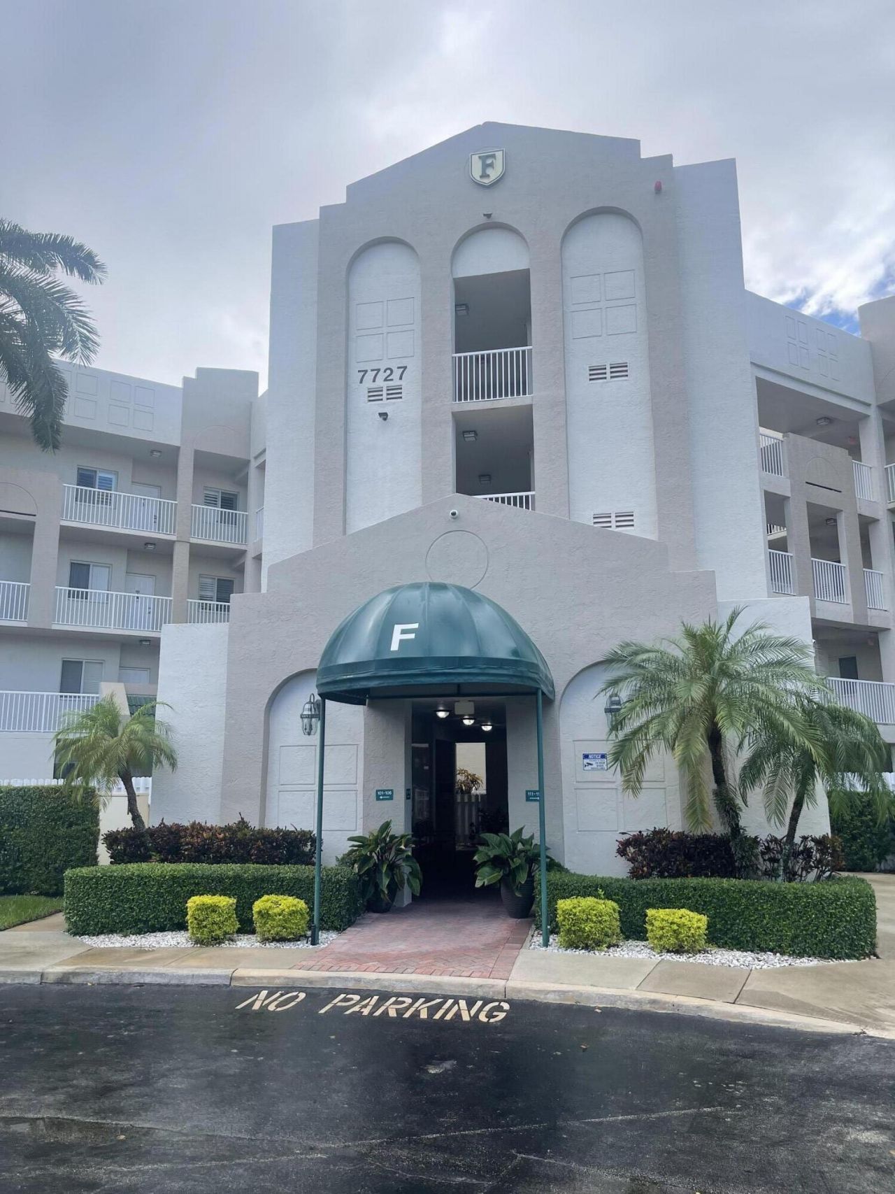 7727 Southampton Terrace, Unit 305, Tamarac, FL 33321 Photo