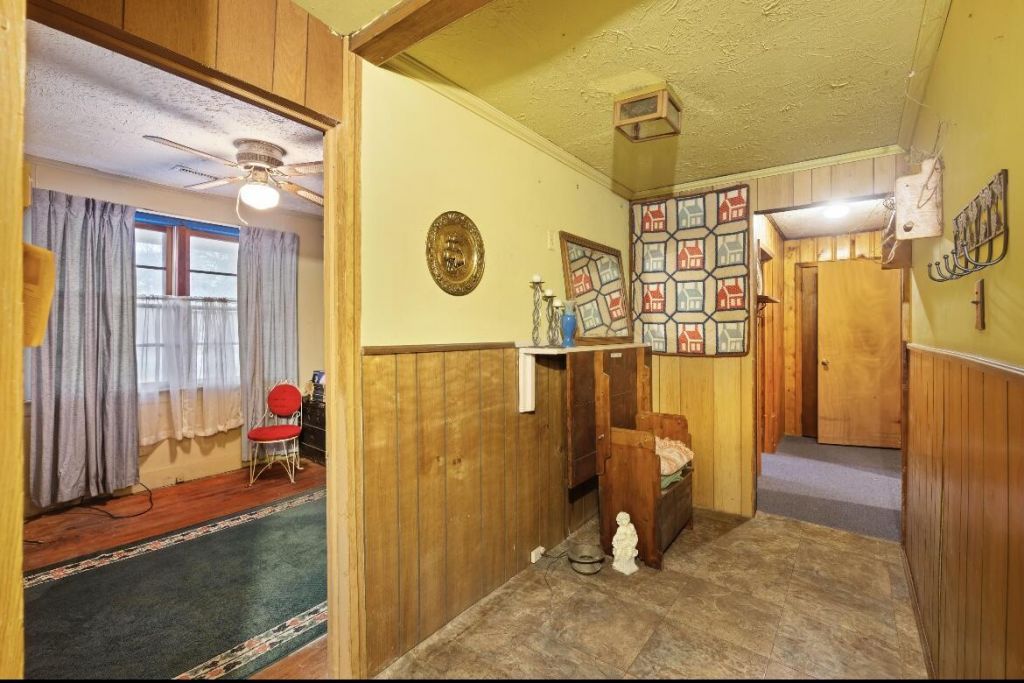 1263 N Highway 52 Photo 16