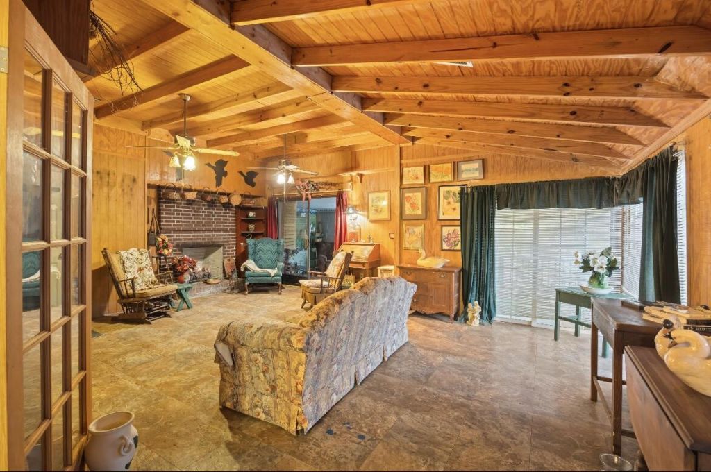 1263 N Highway 52 Photo 21