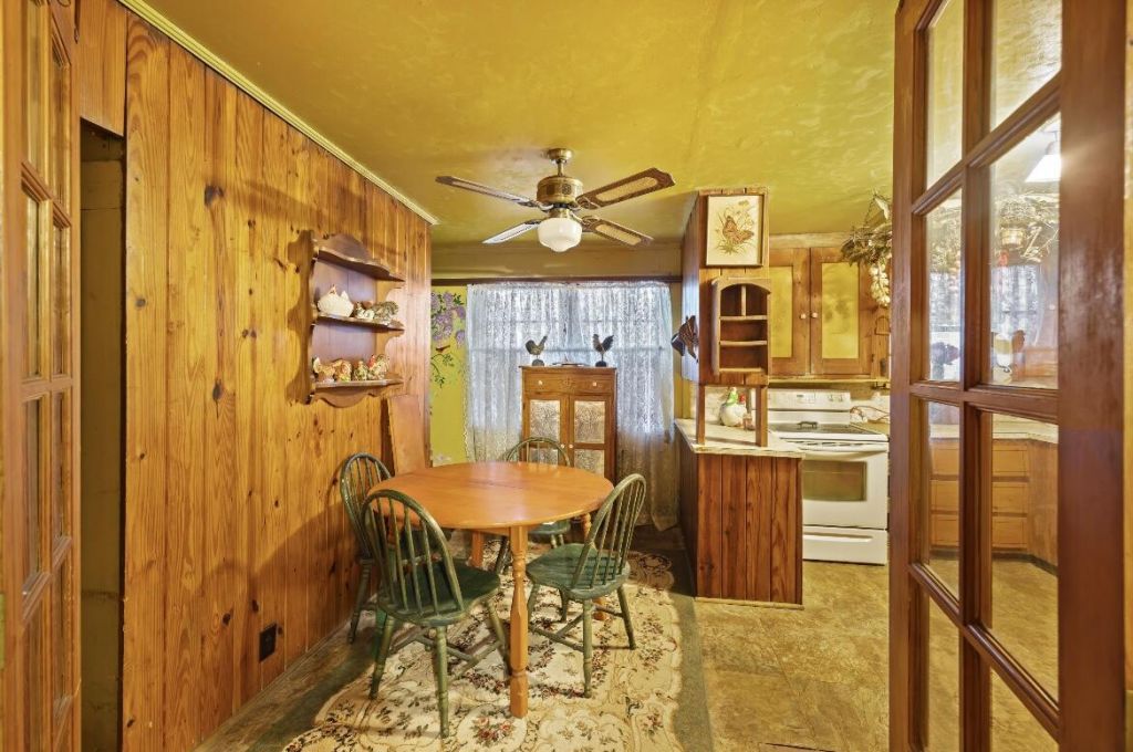 1263 N Highway 52 Photo 28