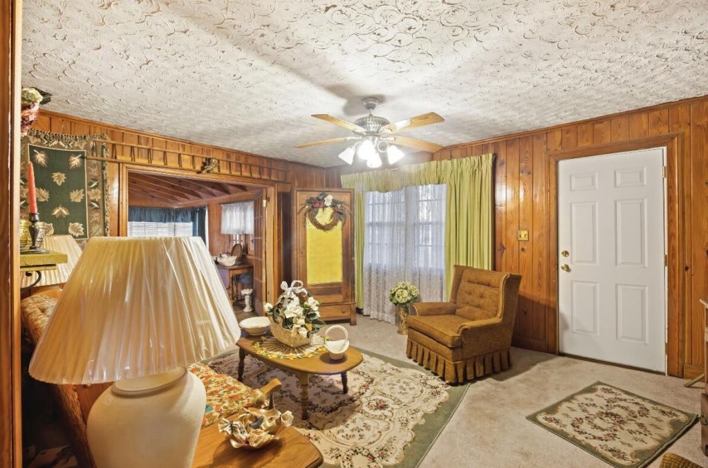 1263 N Highway 52 Photo 29