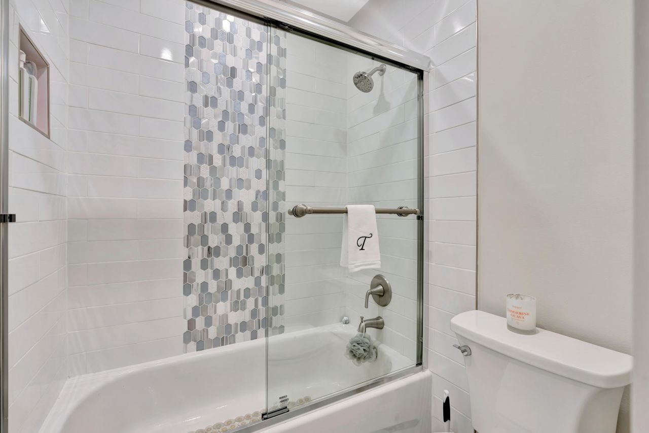 356 Prestwick Circle, Unit 3, Palm Beach Gardens, FL 33418 Photo