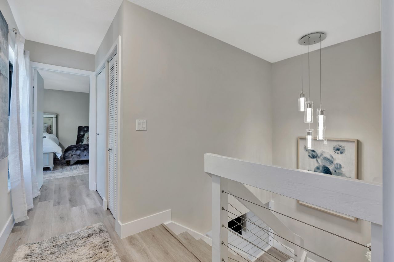 356 Prestwick Circle, Unit 3, Palm Beach Gardens, FL 33418 Photo