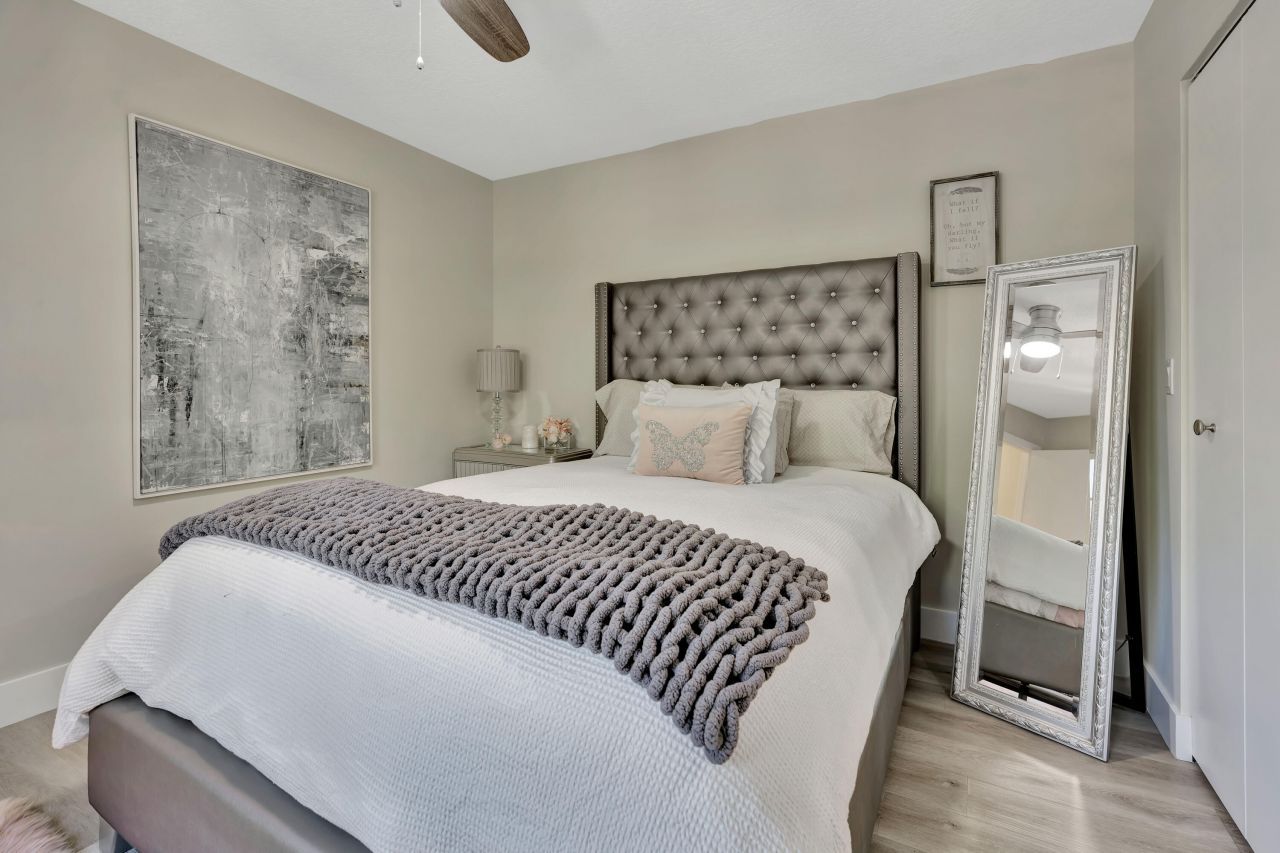 356 Prestwick Circle, Unit 3, Palm Beach Gardens, FL 33418 Photo