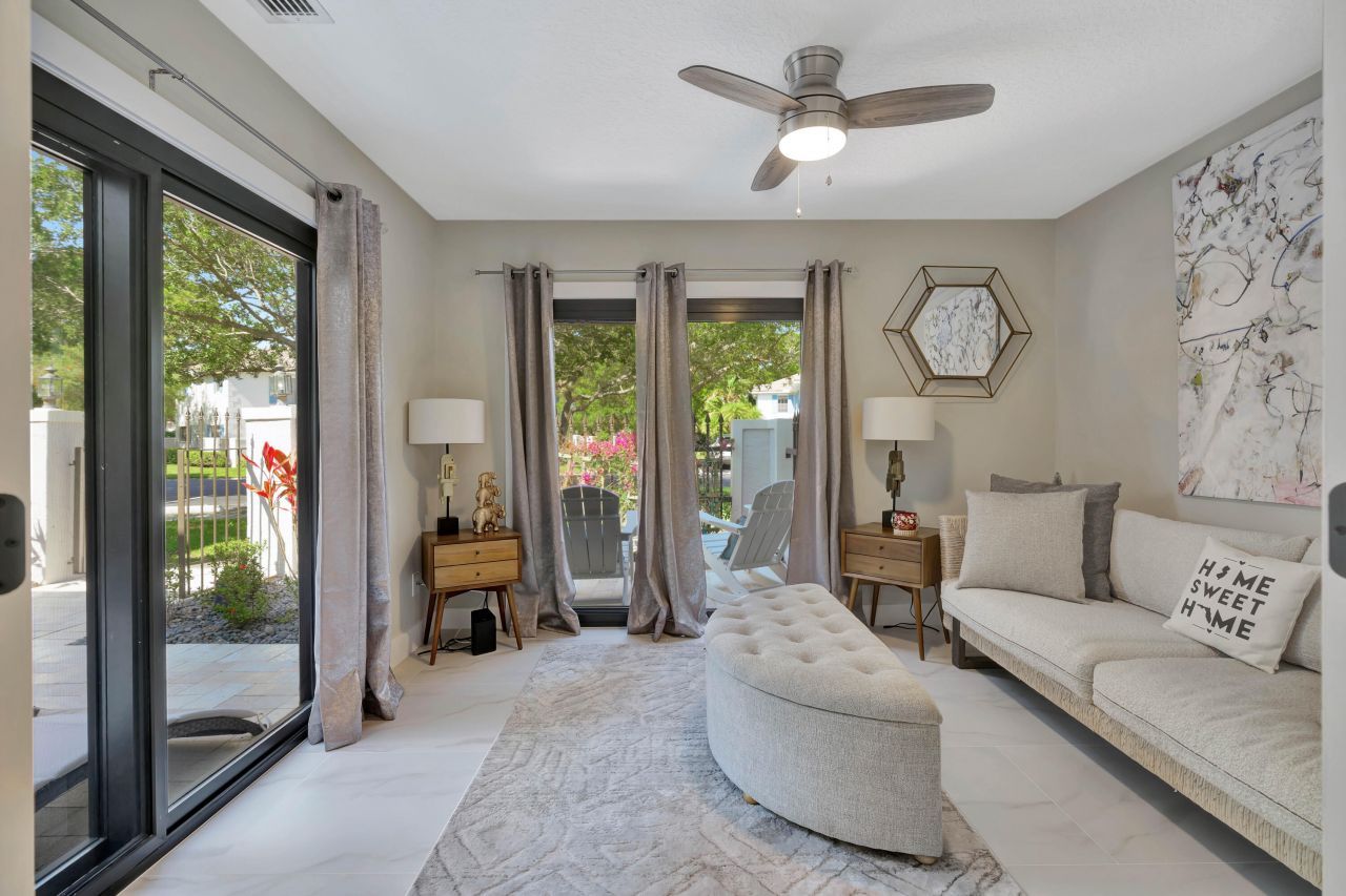 356 Prestwick Circle, Unit 3, Palm Beach Gardens, FL 33418 Photo