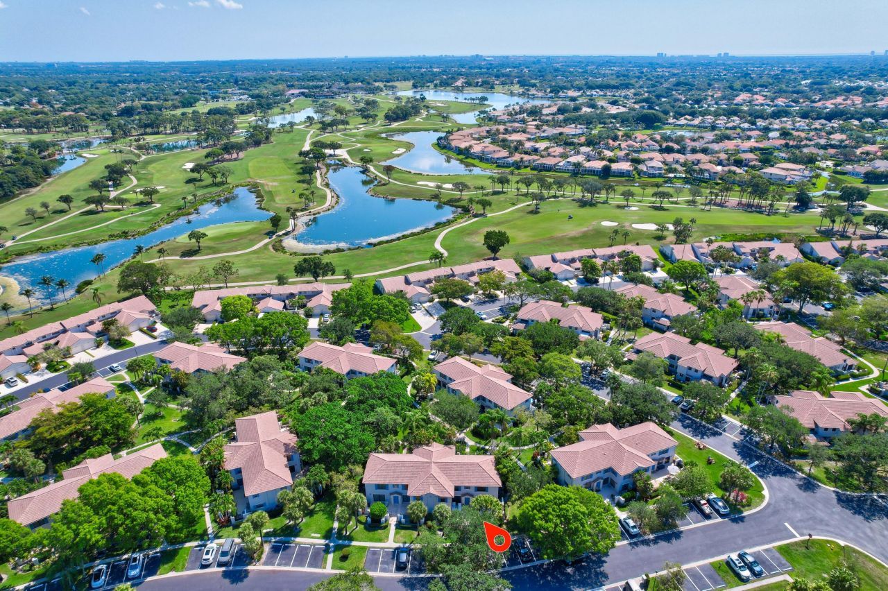 356 Prestwick Circle, Unit 3, Palm Beach Gardens, FL 33418 Photo