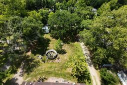 512 N Maple Street photo 4