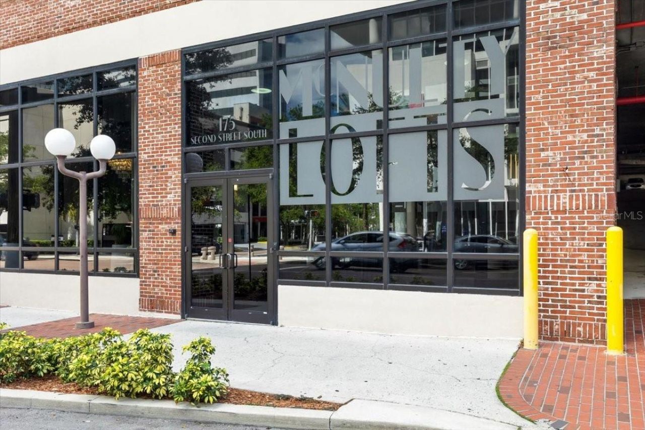 175 S 2nd Street S, Unit PH-16, Saint Petersburg, FL 33701 Photo