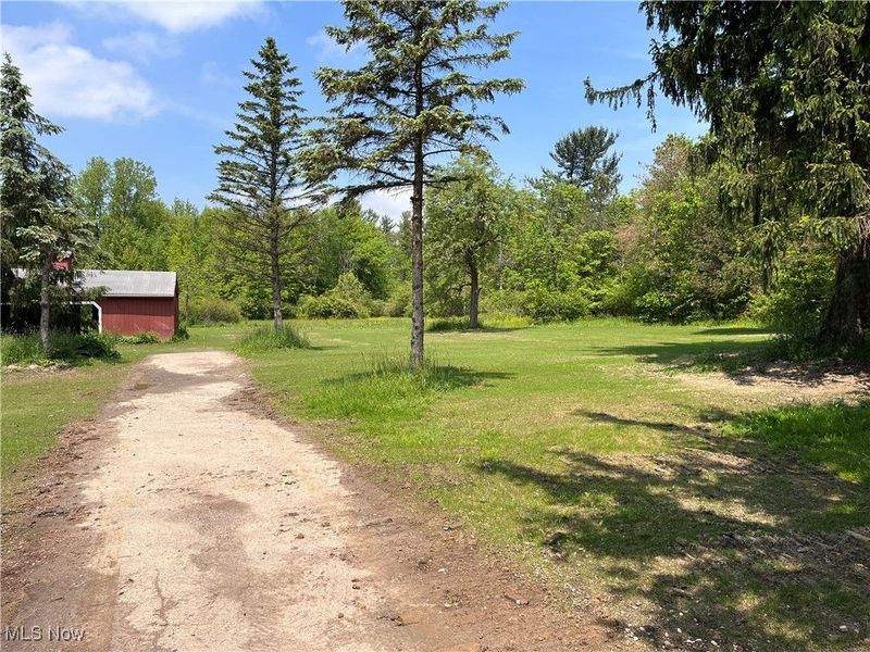 8986 Fairmount Road, Novelty, OH 44072 Photo 4