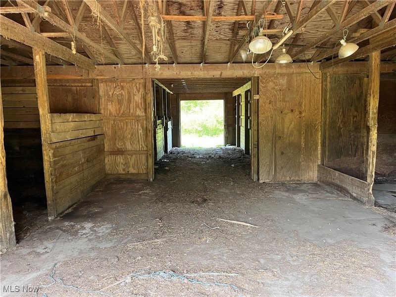 8986 Fairmount Road, Novelty, OH 44072 Photo 5