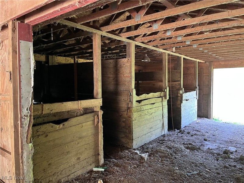 8986 Fairmount Road, Novelty, OH 44072 Photo 6