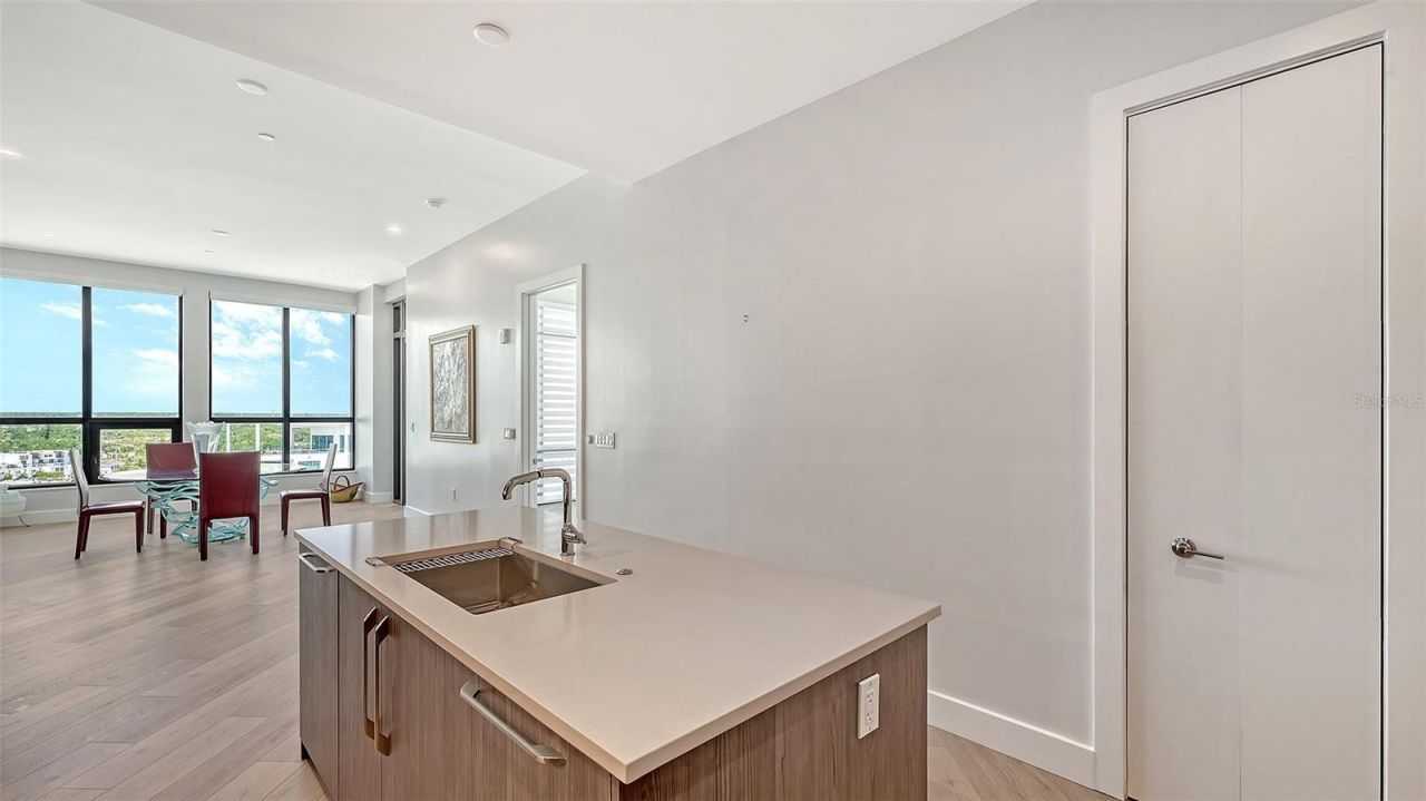 33 S Palm Avenue, Unit 1303, Sarasota, FL 34236 Photo