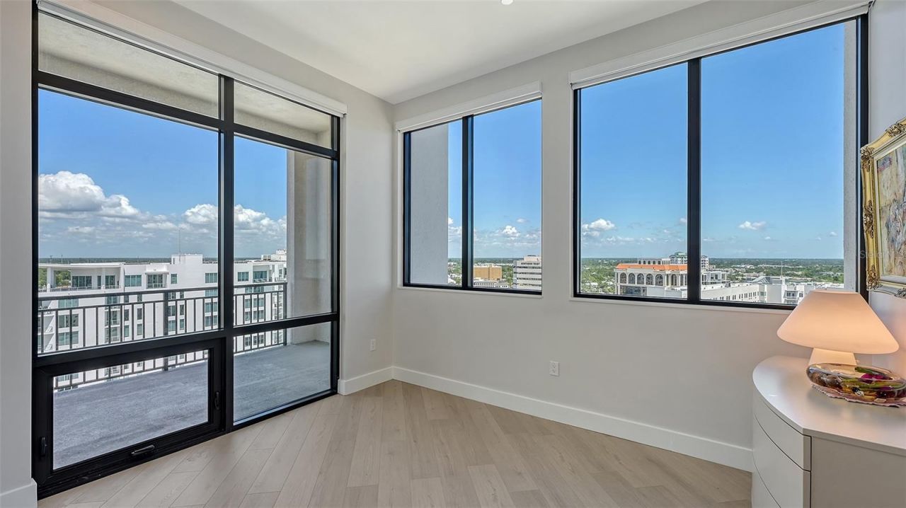 33 S Palm Avenue, Unit 1303, Sarasota, FL 34236 Photo