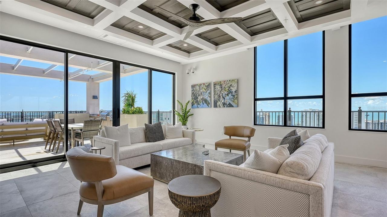 33 S Palm Avenue, Unit 1303, Sarasota, FL 34236 Photo