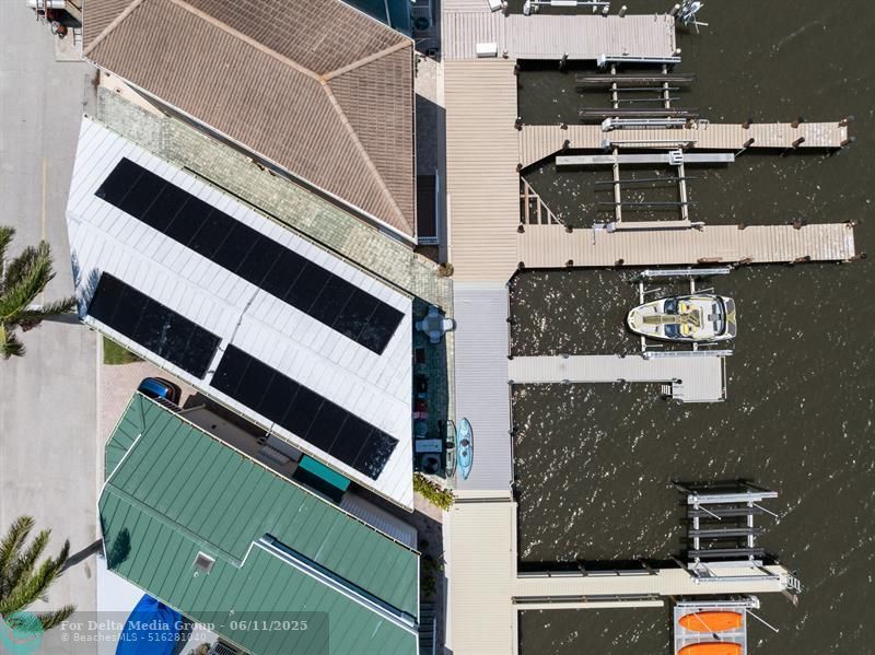 392 Nettles Boulevard, Jensen Beach, FL 34957 Photo