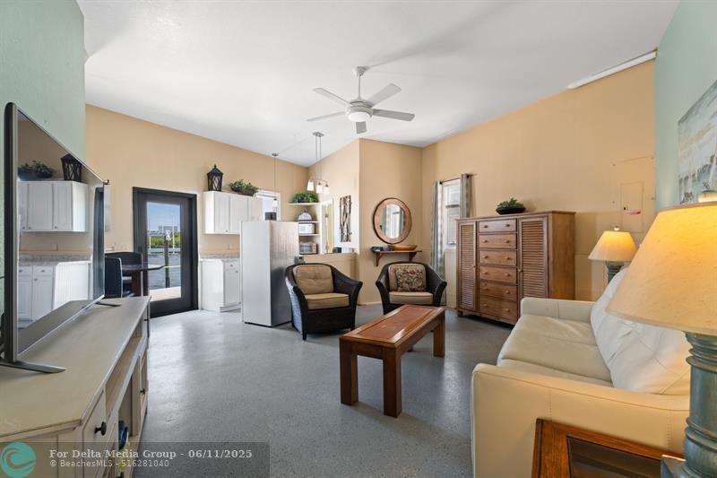 392 Nettles Boulevard, Jensen Beach, FL 34957 Photo