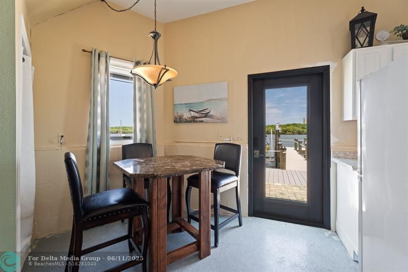 392 Nettles Boulevard, Jensen Beach, FL 34957 Photo