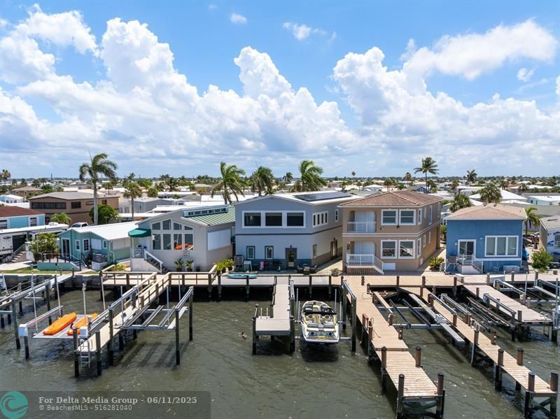 392 Nettles Boulevard, Jensen Beach, FL 34957 Photo