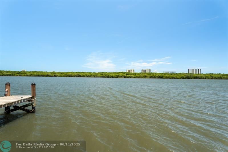 392 Nettles Boulevard, Jensen Beach, FL 34957 Photo