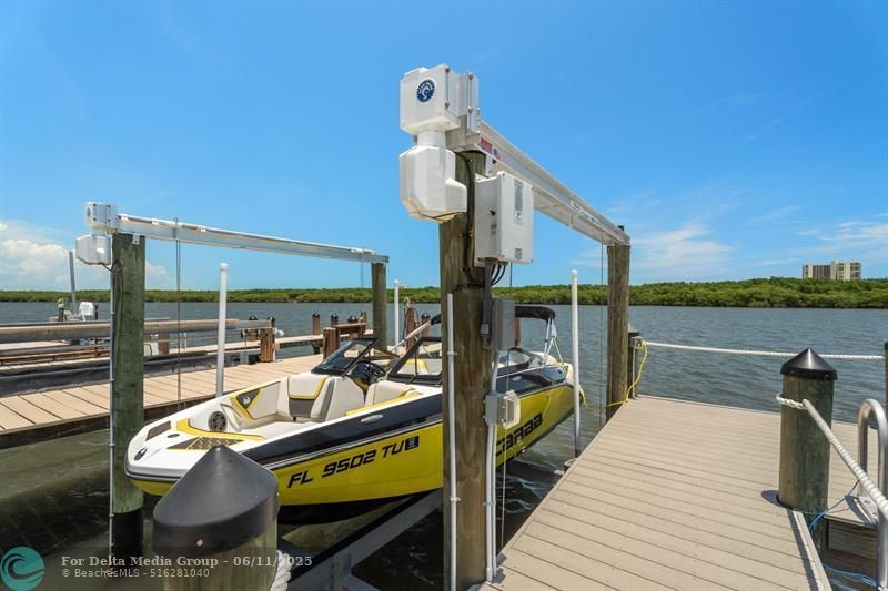 392 Nettles Boulevard, Jensen Beach, FL 34957 Photo