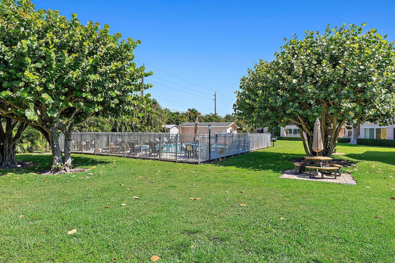 12416 Alternate A1a, Unit P7, Palm Beach Gardens, FL 33410 Photo