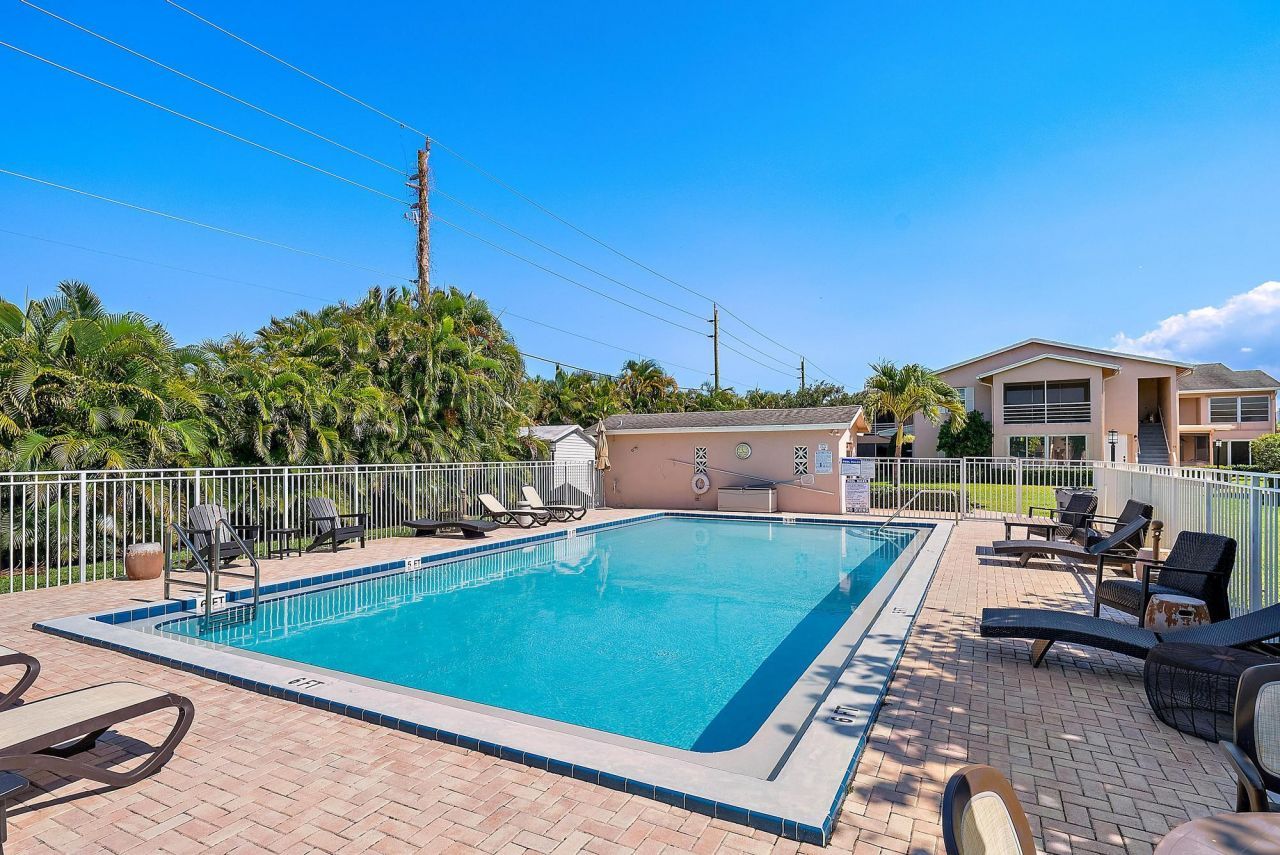 12416 Alternate A1a, Unit P7, Palm Beach Gardens, FL 33410 Photo