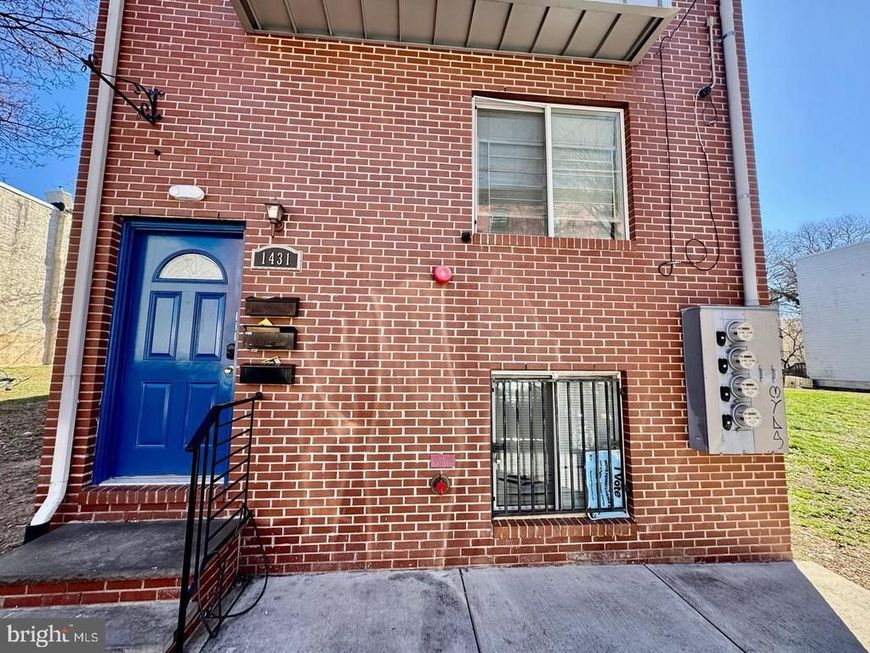 1431 N 17th Street, Philadelphia, PA 19121 Main Photo