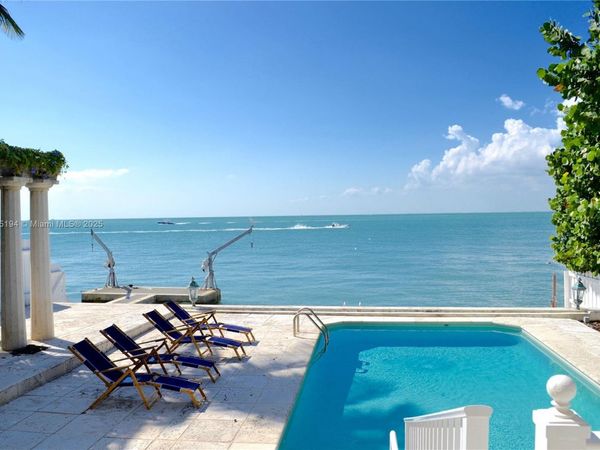 710 S Mashta Dr, Key Biscayne, FL 33149