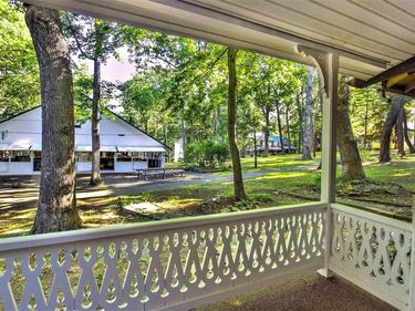 136 CAMP MEETING CIRCLE, HERNDON, PA 17830