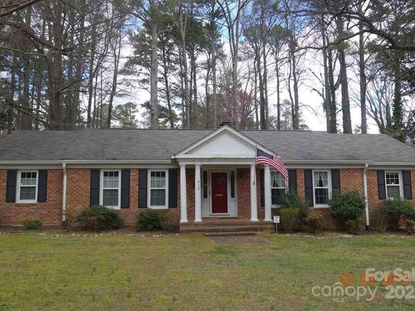 910 Parham Street, Henderson, NC 27536