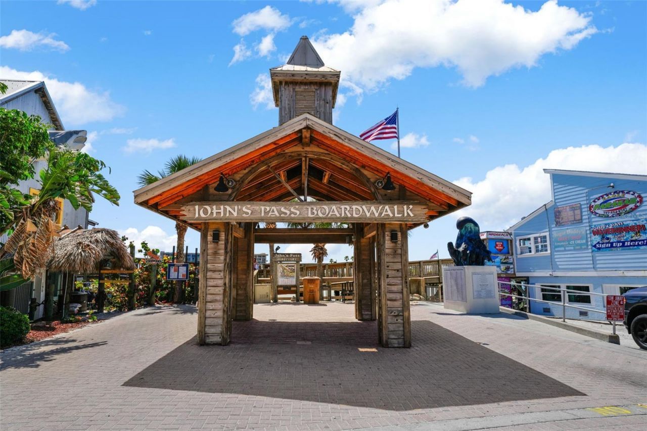 13062 Gulf Boulevard, Madeira Beach, FL 33708 Photo