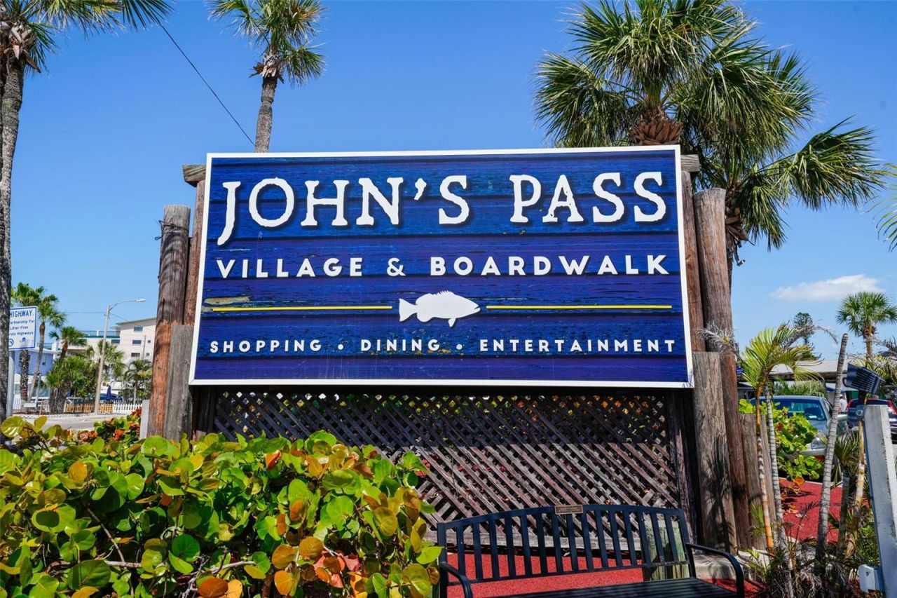 13062 Gulf Boulevard, Madeira Beach, FL 33708 Photo