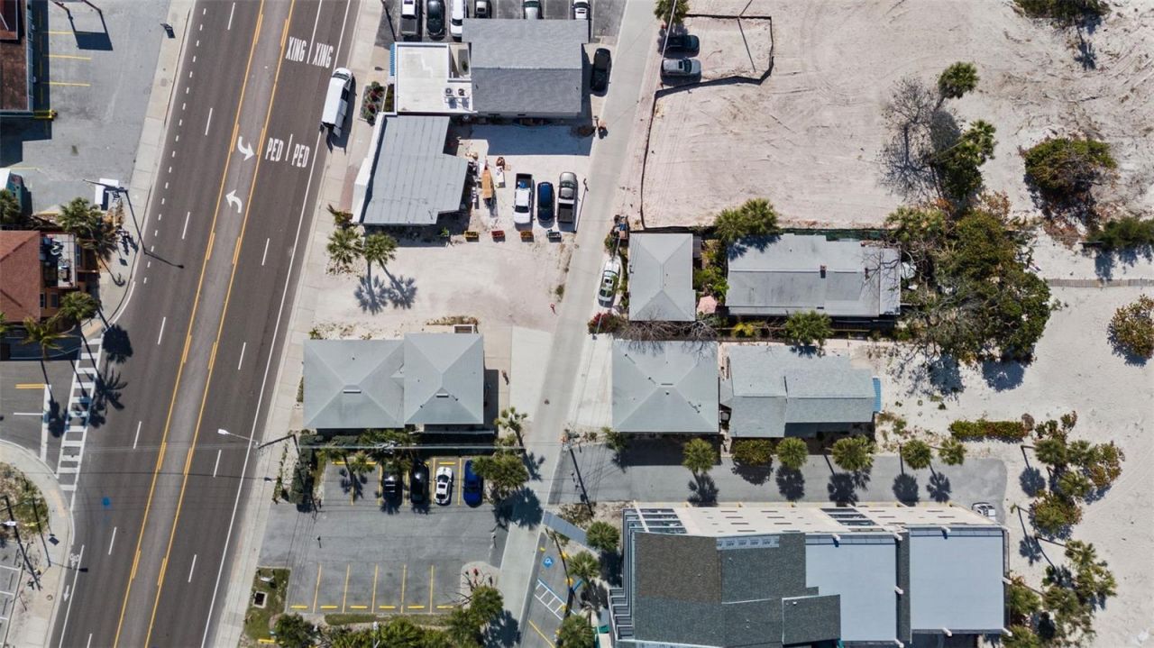 13062 Gulf Boulevard, Madeira Beach, FL 33708 Photo