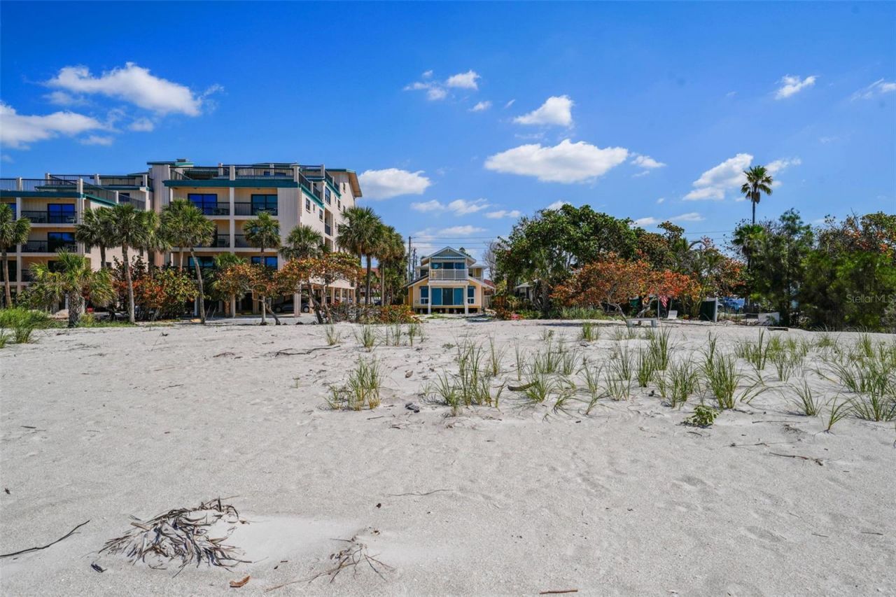 13062 Gulf Boulevard, Madeira Beach, FL 33708 Photo