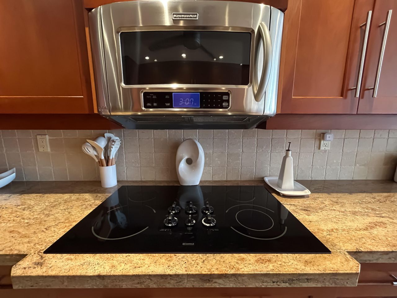 1155 Hillsboro Mile, Unit 403, Hillsboro Beach, FL 33062 Photo