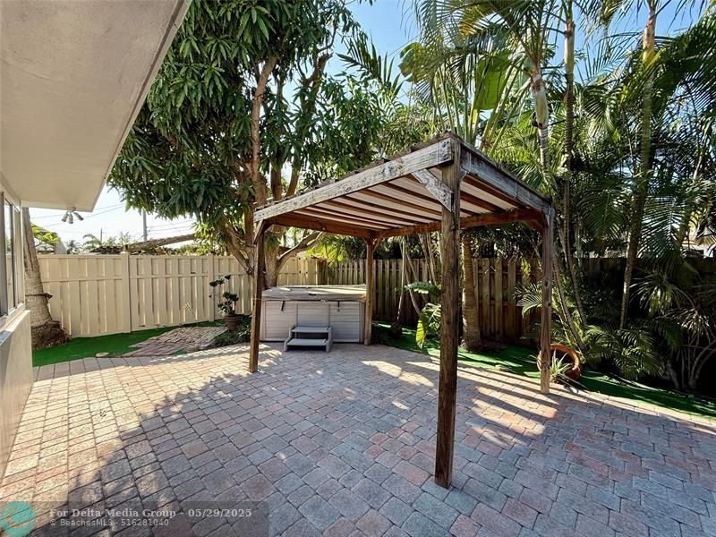 341 SE 8th Street, Pompano Beach, FL 33060 Photo