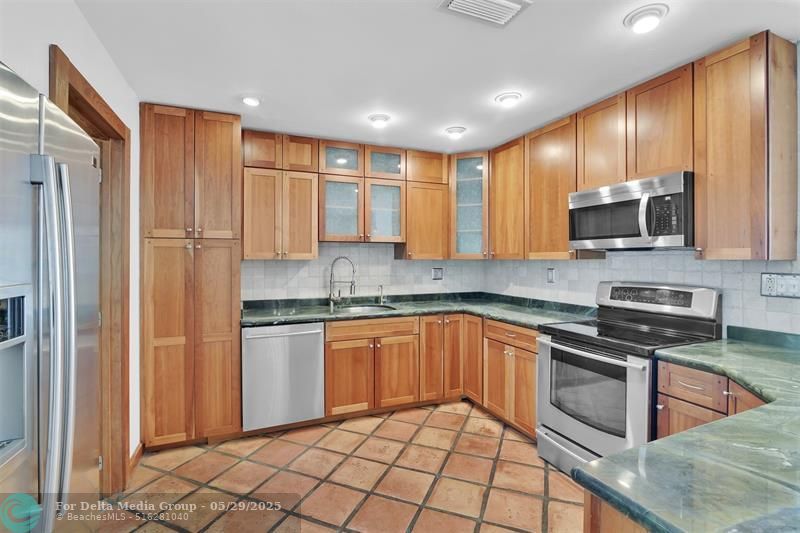 341 SE 8th Street, Pompano Beach, FL 33060 Photo