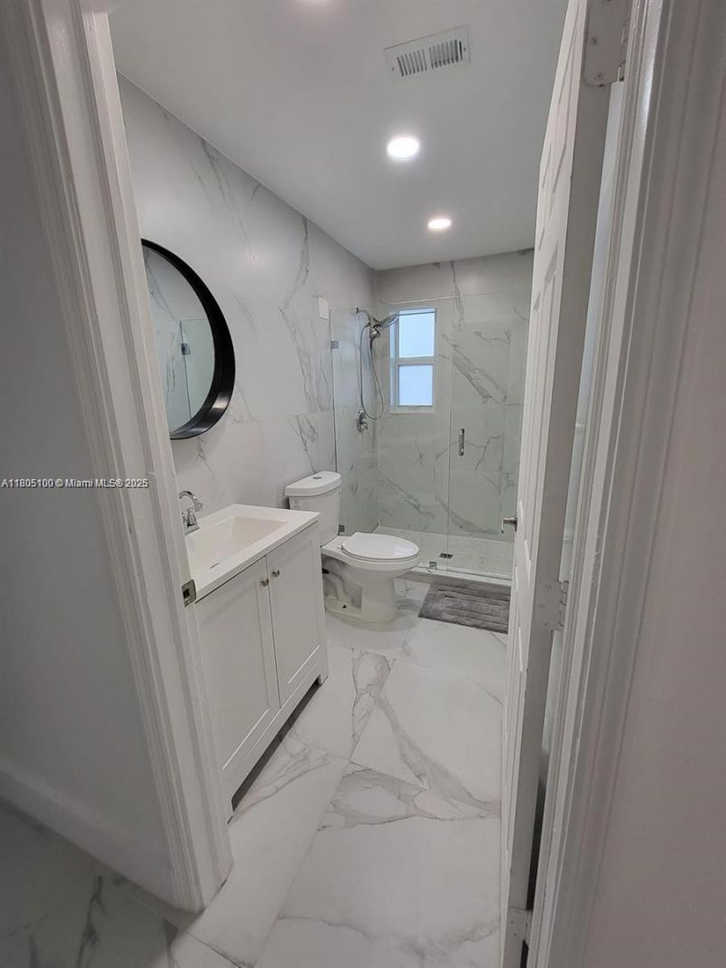 900 SW 31st, Fort Lauderdale, FL 33315 Photo