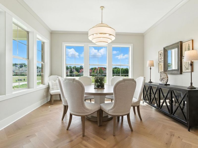 8101 Oaktree Drive S, Dublin, OH 43016 Photo 1