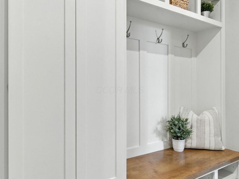 8101 Oaktree Drive S, Dublin, OH 43016 Photo 12