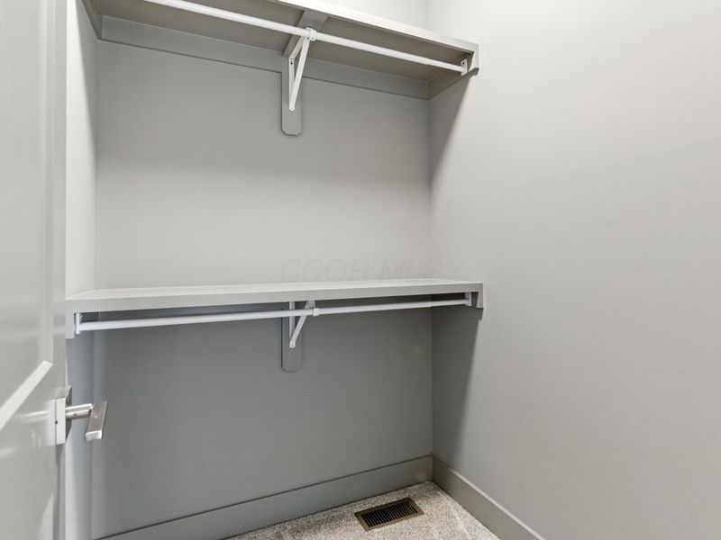 8101 Oaktree Drive S, Dublin, OH 43016 Photo 27