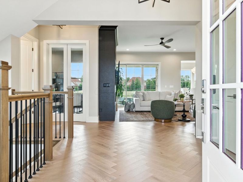 8101 Oaktree Drive S, Dublin, OH 43016 Photo 3