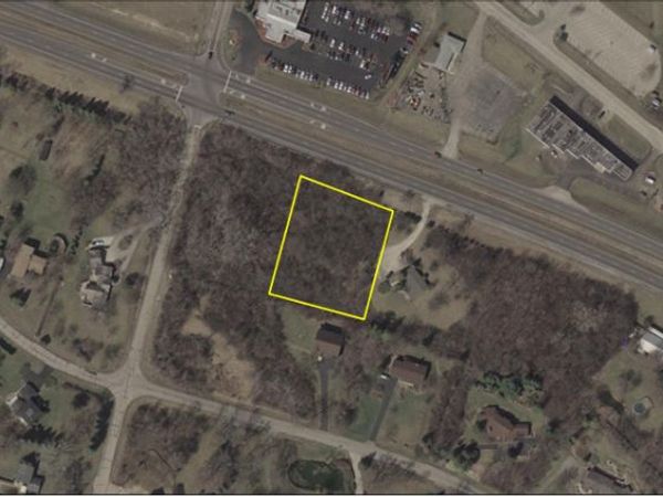 26290 N US Highway 12, Wauconda, IL 60084