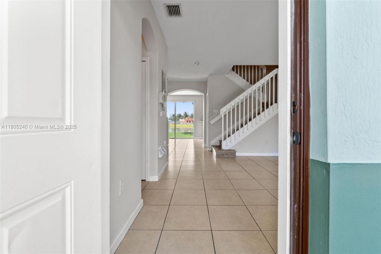 1458 SE 24th Ct, Unit 353, Homestead, FL 33035 Photo