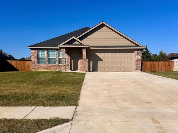 3424 Little John, Durant, OK 74701