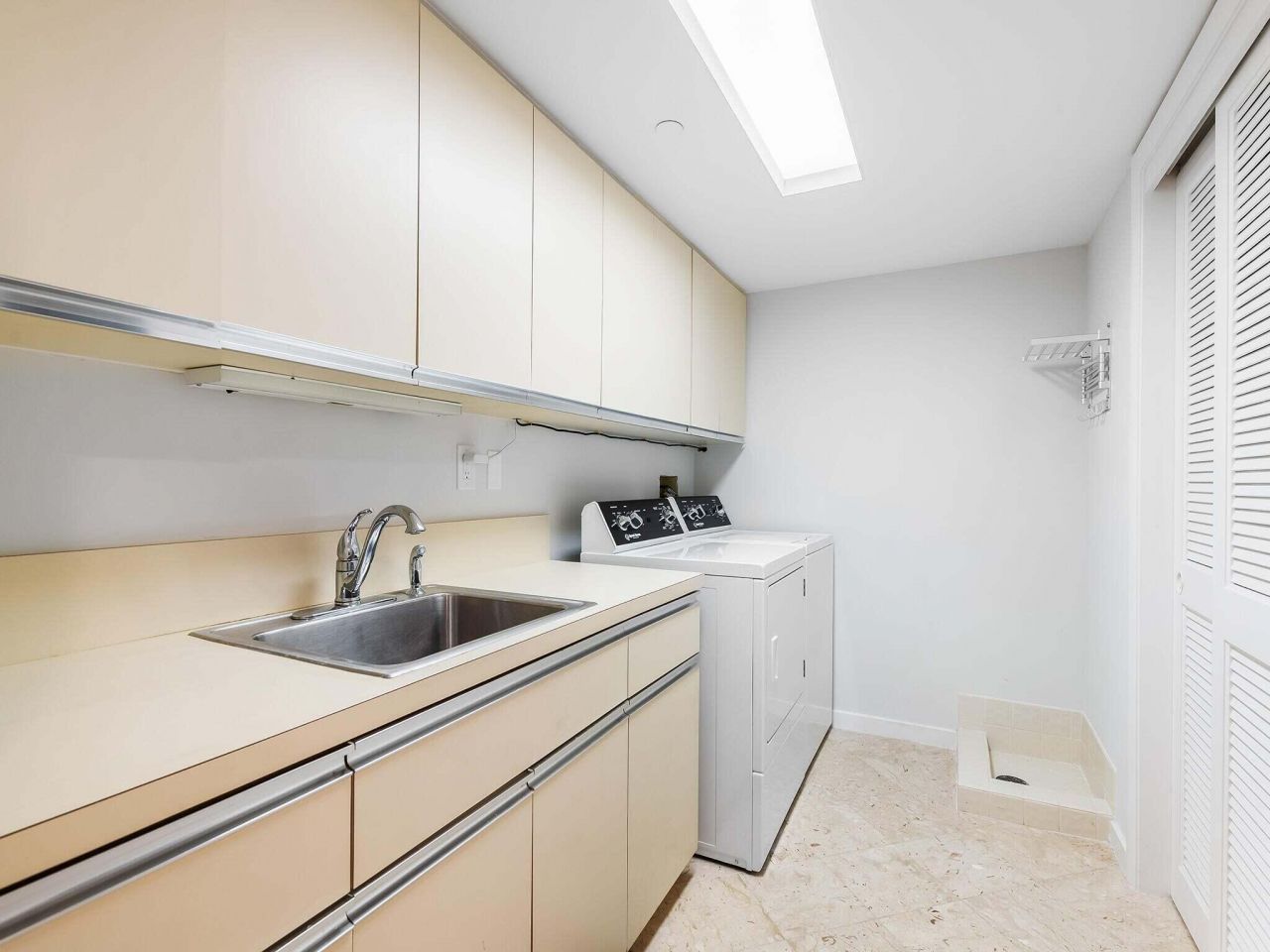 2727 S Ocean Boulevard, Unit 1406, Highland Beach, FL 33487 Photo