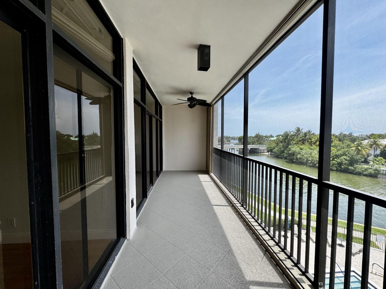 11370 Twelve Oaks Way, Unit 418, North Palm Beach, FL 33408 Photo